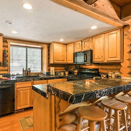 Cozy Utah Cabin With Deck And Fire Pit! Duck Creek Village Zewnętrze zdjęcie